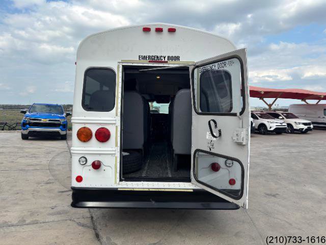 Used 2007 Chevrolet Express 3500 w/ School Bus Package RWD image 20