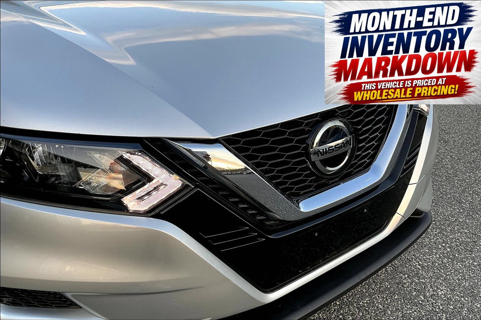 Used 2022 Nissan Rogue Sport SL AWD/4WD image 35