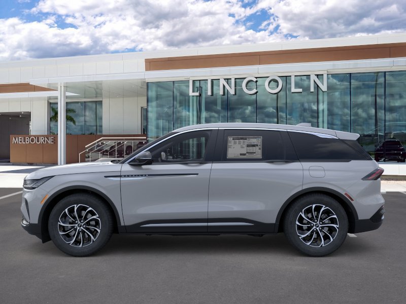 New 2026 Lincoln Nautilus Premier AWD/4WD image 3
