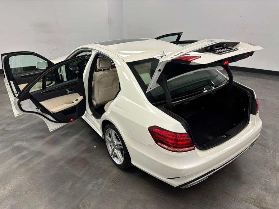 Used 2014 Mercedes-Benz E 350 4MATIC Sedan w/ Premium 1 Package image 23