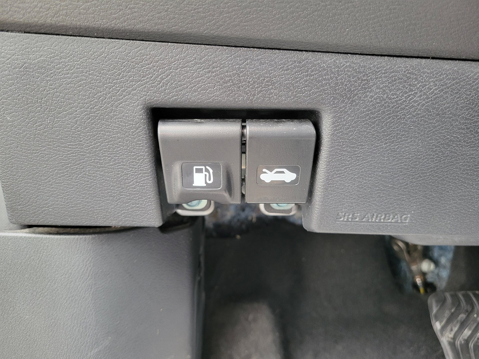 Used 2020 Nissan Kicks SR w/ SR Premium Package image 20