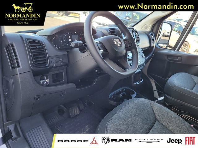 Used 2025 RAM ProMaster 2500 w/ U-Haul Equipment Group FWD image 6