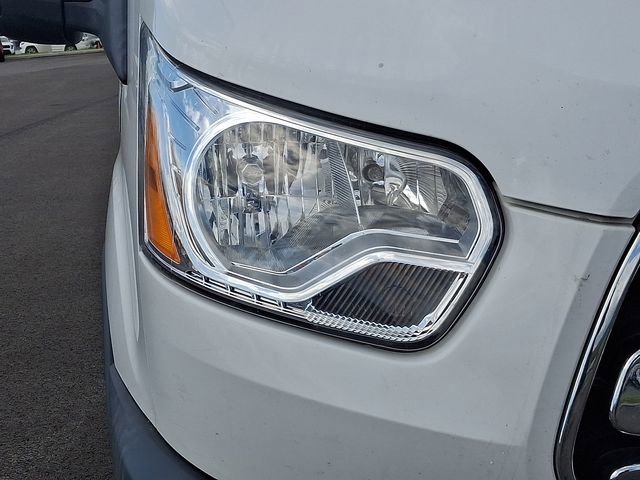 Used 2018 Ford Transit 250 130 Low Roof w/ Exterior Upgrade Package RWD image 9