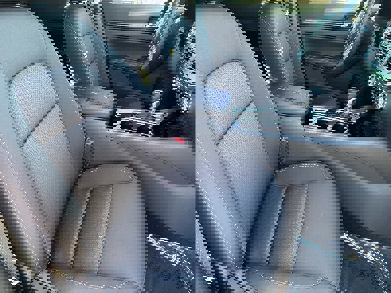 Used 2024 Nissan Altima 2.5 SV image 11