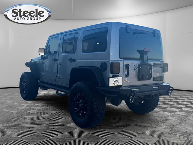 Used 2014 Jeep Wrangler Unlimited Sahara image 3
