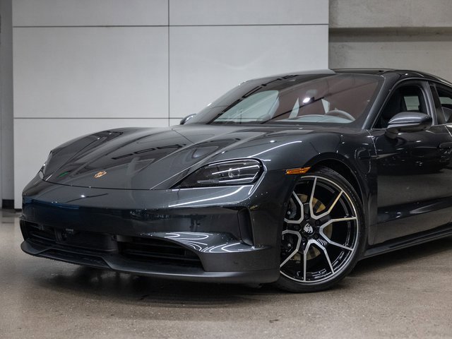 New 2025 Porsche Taycan image 15