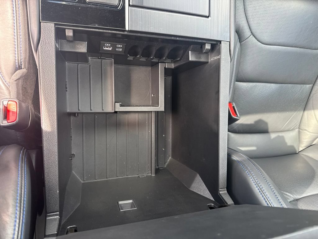 Used 2024 Toyota Sequoia Platinum AWD/4WD image 38