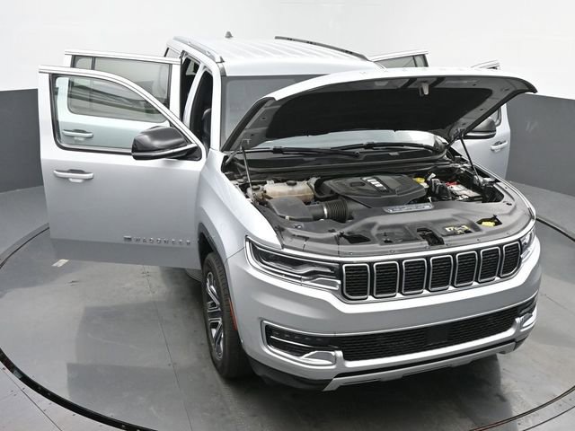 Used 2024 Jeep Wagoneer L Series II w/ Flexible Seating Group image 64