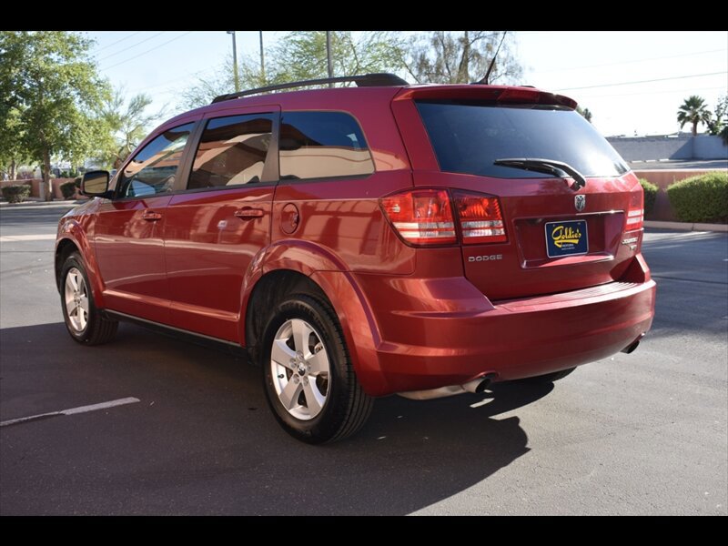 Used 2010 Dodge Journey SXT w/ Rear Seat Video Group FWD image 6