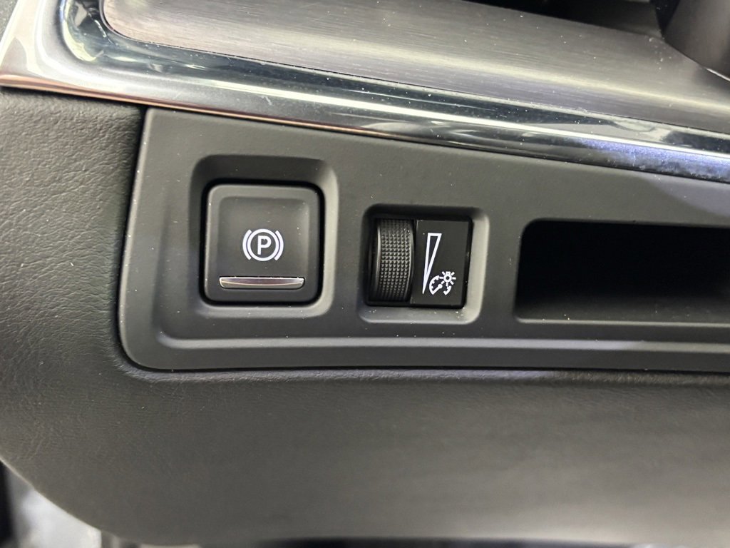 Used 2020 Cadillac XT5 Luxury image 19