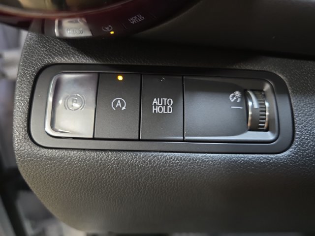 New 2026 Chevrolet Equinox RS w/ Convenience Package III FWD image 29