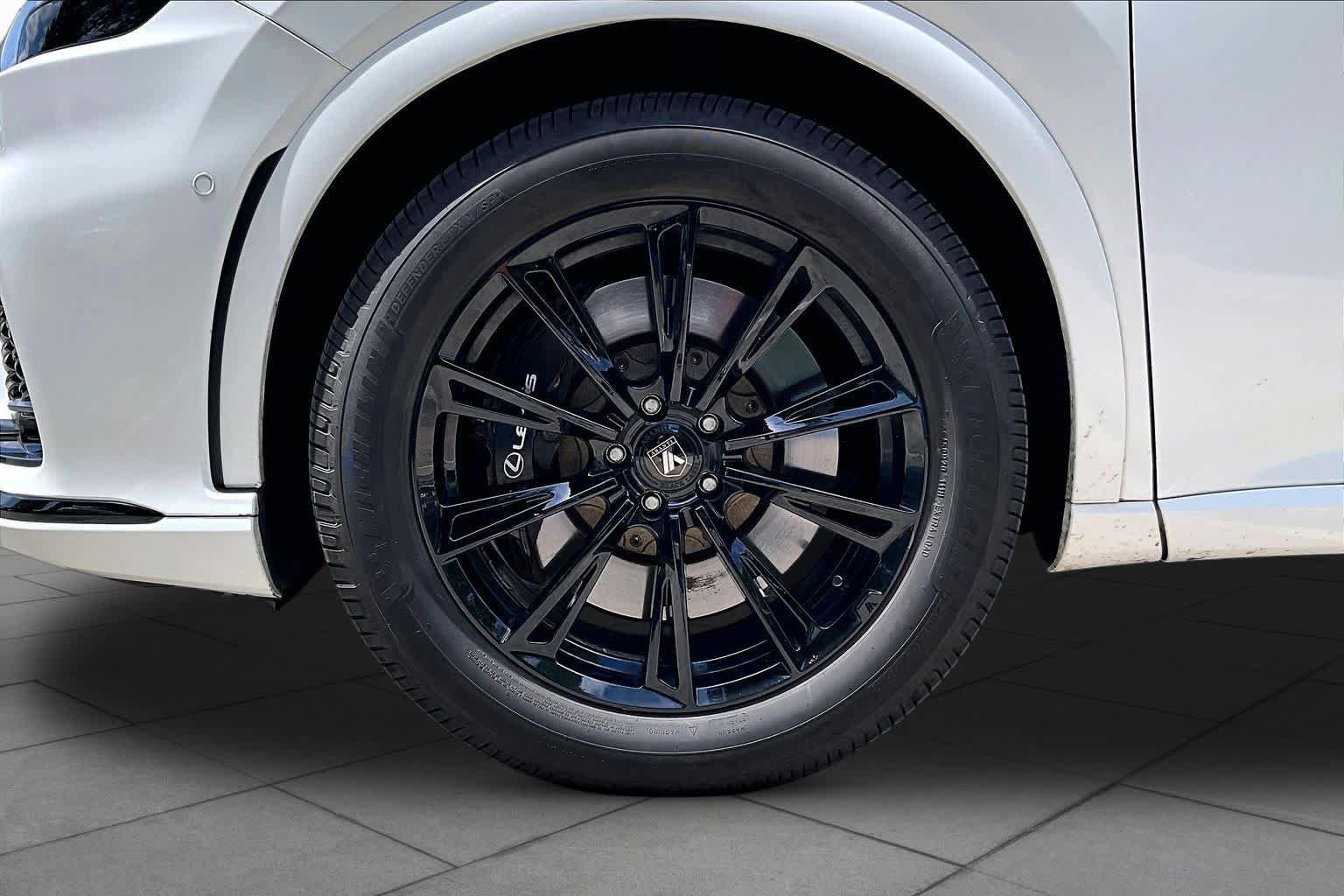 Used 2023 Lexus RX 500h F Sport AWD/4WD image 9