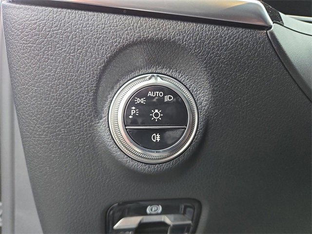 New 2026 Mercedes-Benz C 300 4MATIC Sedan image 19