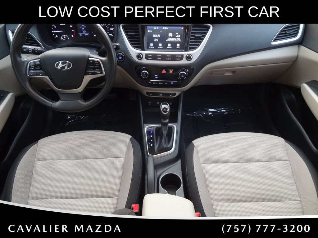 Used 2022 Hyundai Accent Limited FWD image 13