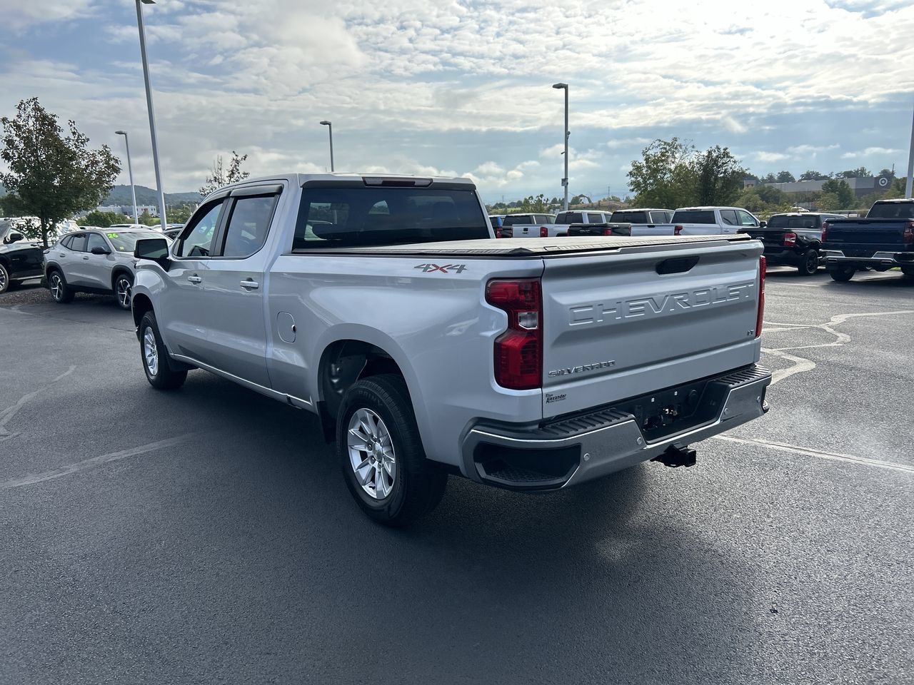 Used 2020 Chevrolet Silverado 1500 LT w/ All-Star Edition AWD/4WD image 5