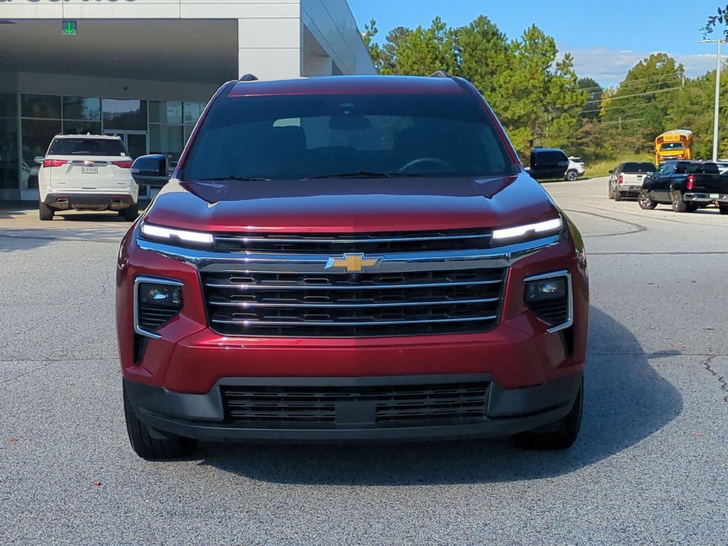 Used 2025 Chevrolet Traverse LT w/ Driver Confidence Package AWD/4WD image 8