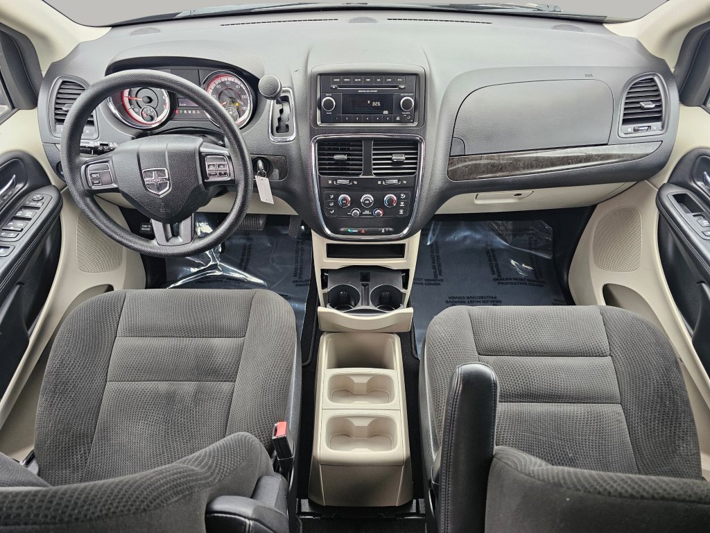 Used 2016 Dodge Grand Caravan SE w/ Quick Order Package 29E SE image 2