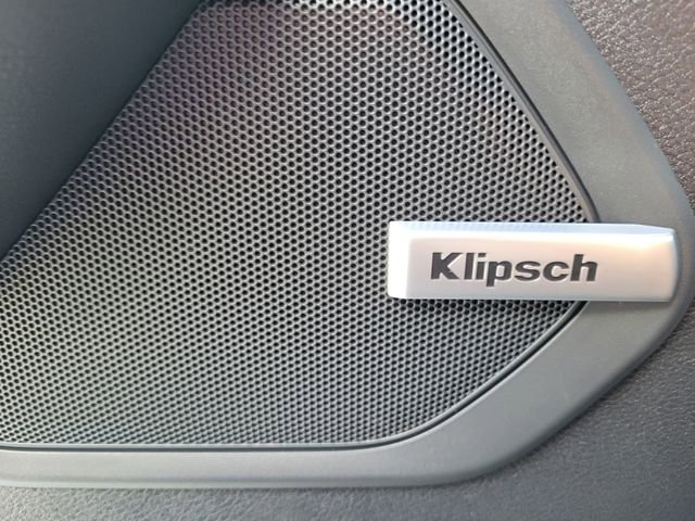 New 2025 Nissan Armada SL w/ Captain's Chari Seat Package image 32