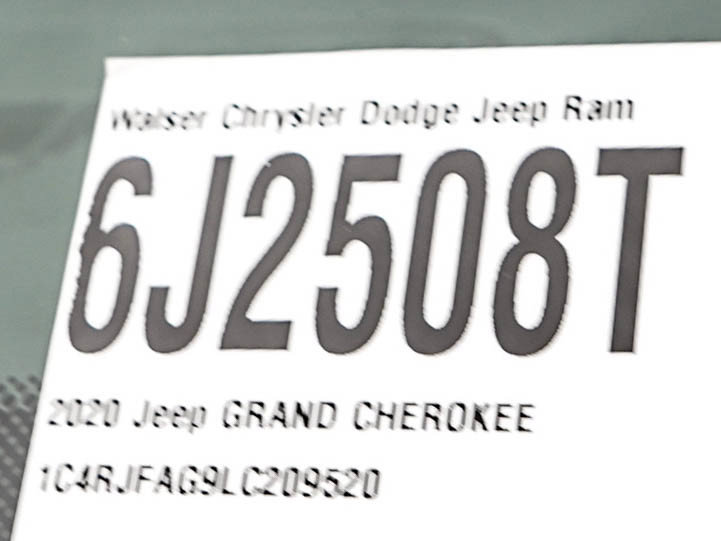 Used 2020 Jeep Grand Cherokee Altitude AWD/4WD image 30