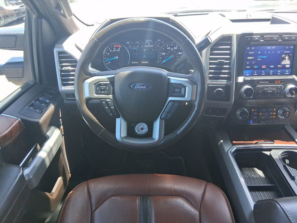 Used 2021 Ford F350 King Ranch w/ King Ranch Ultimate Package AWD/4WD image 13