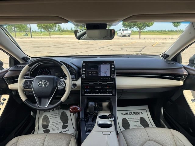 Used 2019 Toyota Avalon Limited w/ Advanced Safety Package FWD image 16