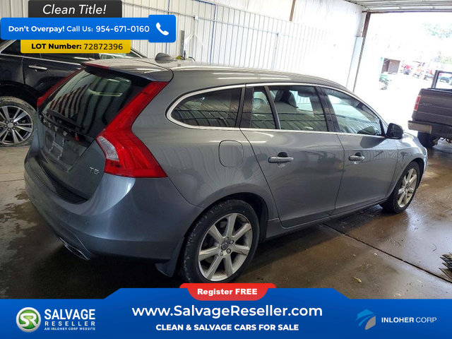 Used 2017 Volvo V60 T5 Premier w/ Convenience Package FWD image 4