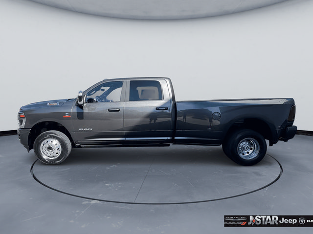 New 2026 RAM 3500 Laramie AWD/4WD image 8