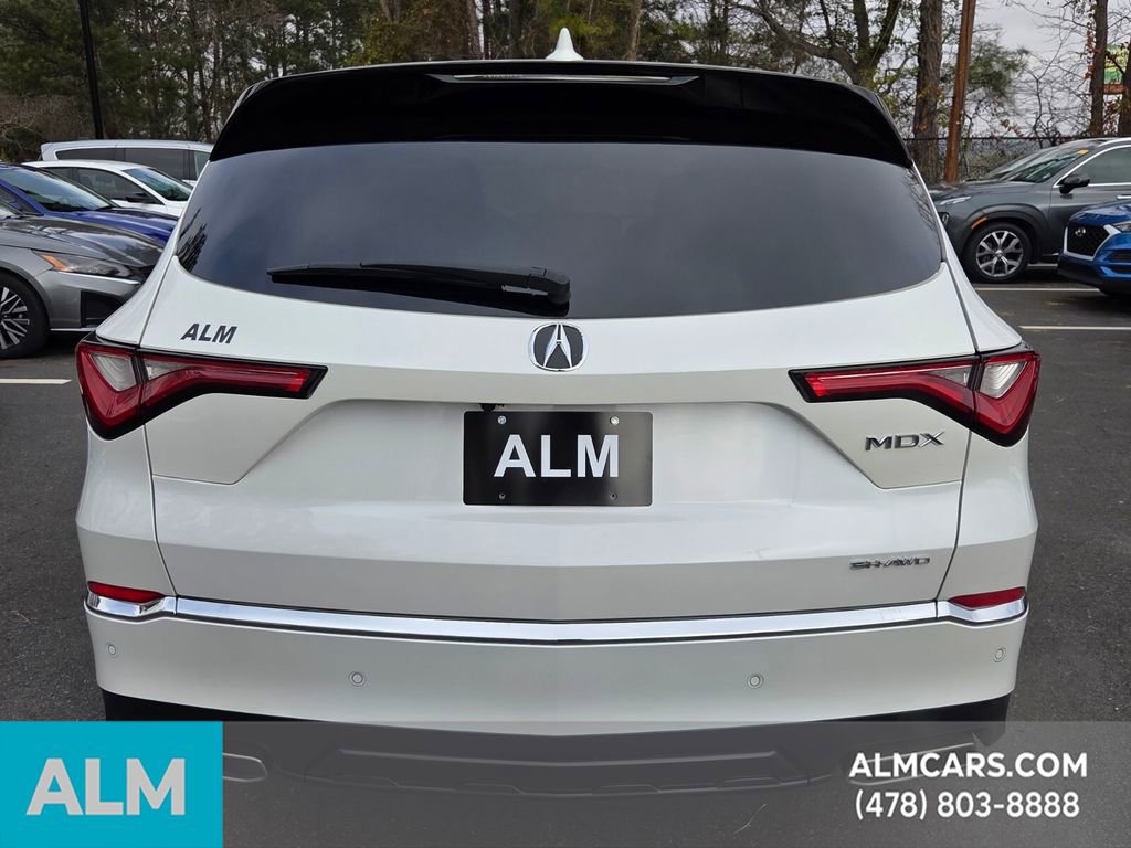 Used 2023 Acura MDX SH-AWD w/ Technology Package image 4