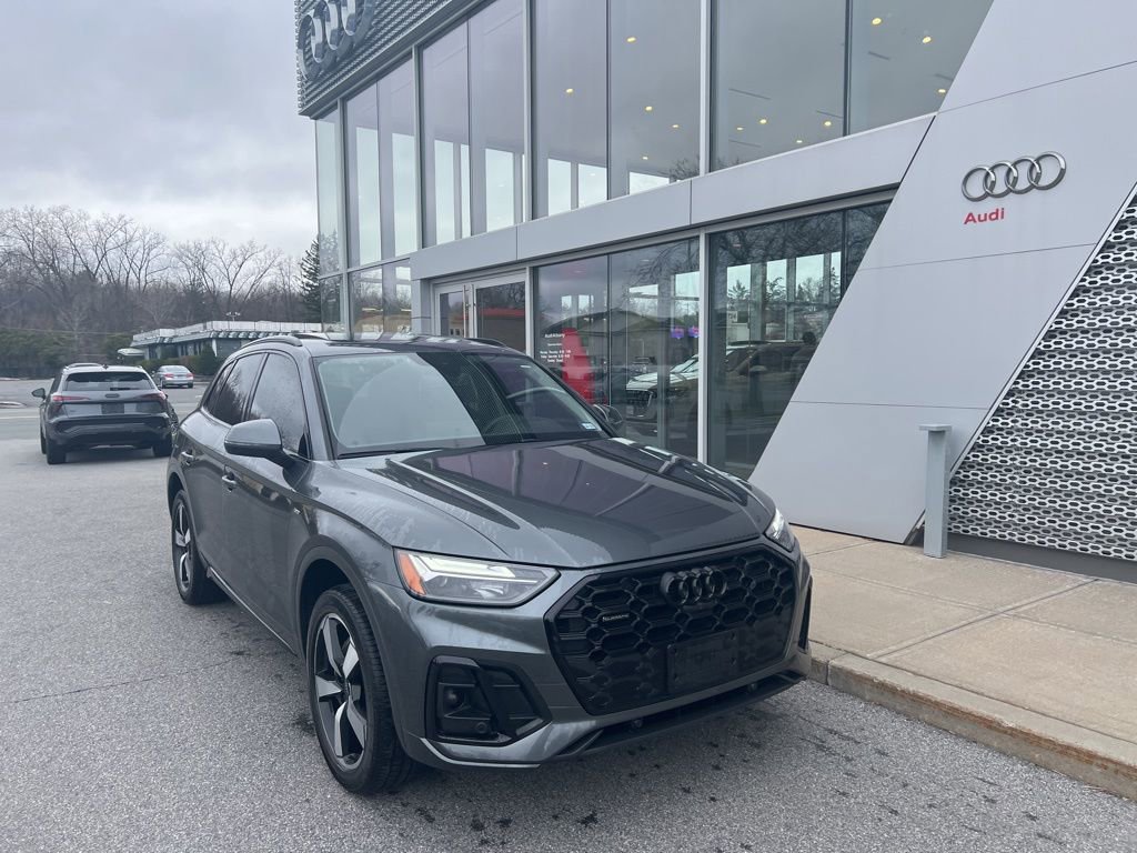 Certified 2023 Audi Q5 2.0T Premium Plus w/ Premium Plus Package image 2