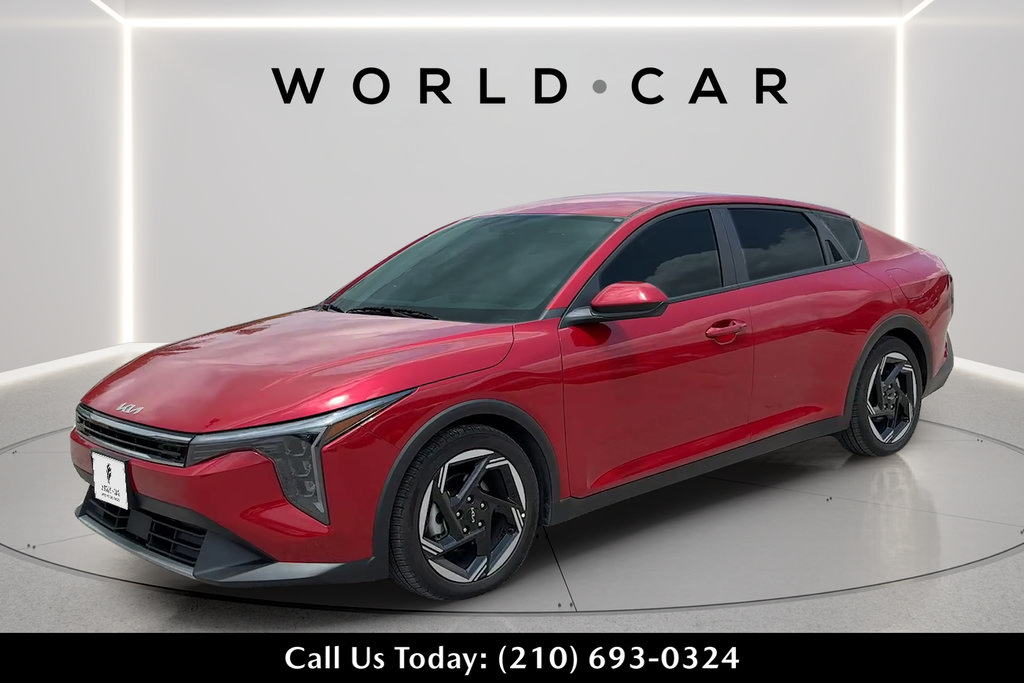 Certified 2025 Kia K4 EX FWD image 7