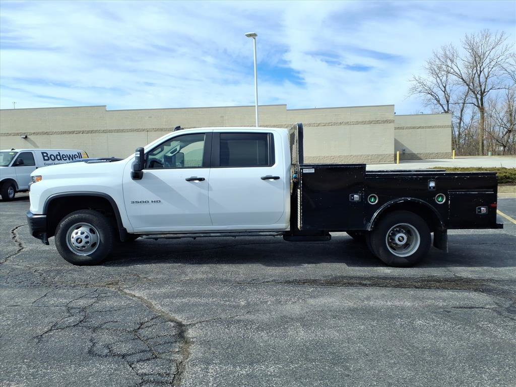 Used 2022 Chevrolet Silverado 3500 W/T w/ WT Convenience Package image 4