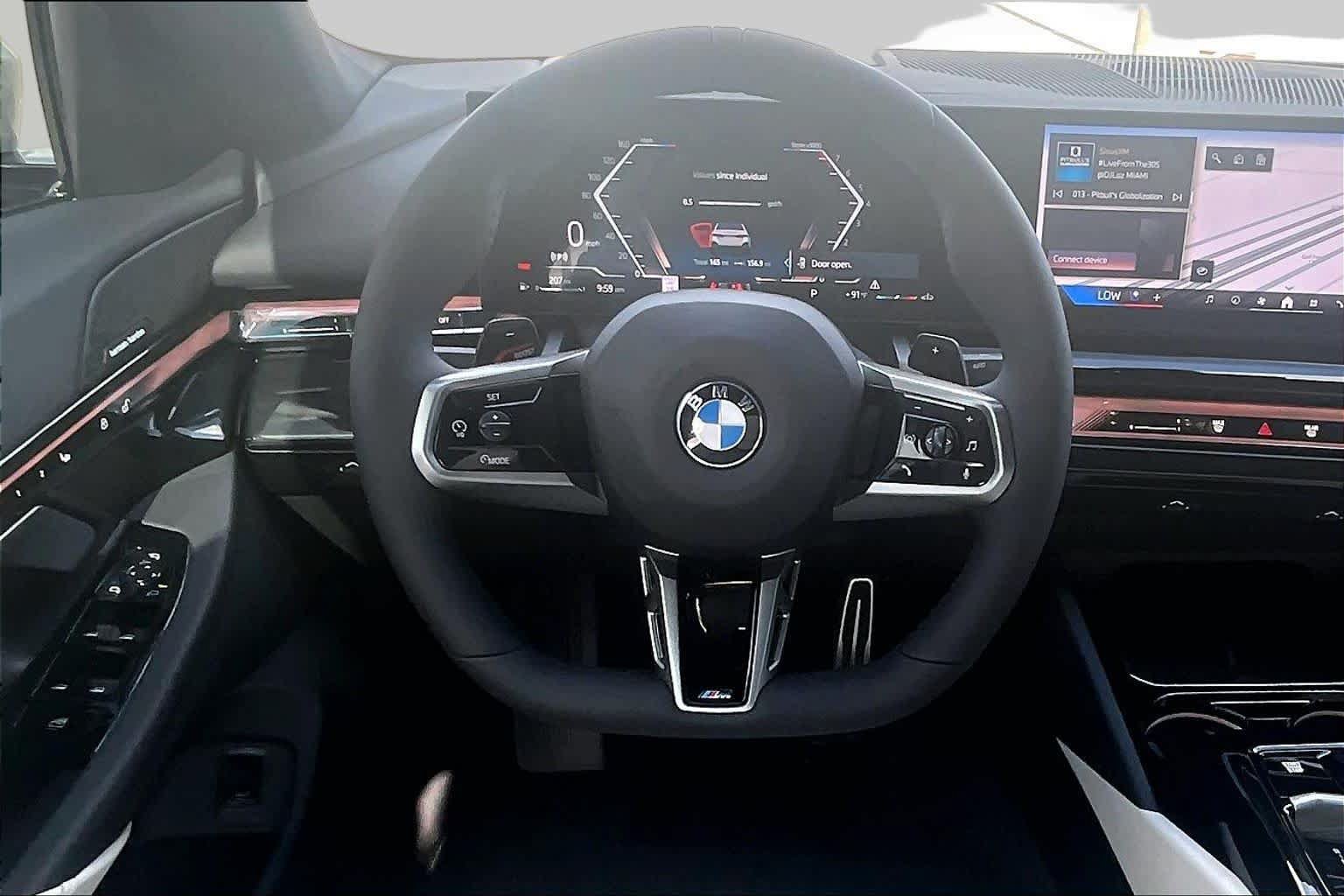 Used 2027 BMW 540i xDrive w/ M Sport Package AWD/4WD image 5