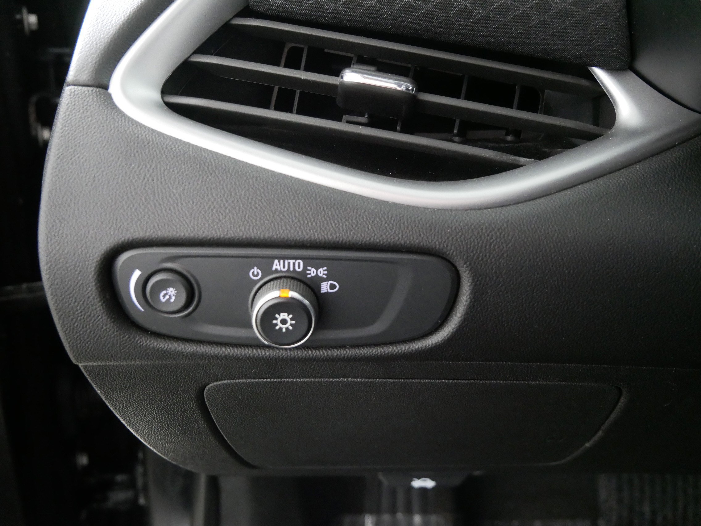 Used 2023 Chevrolet Malibu LT image 26