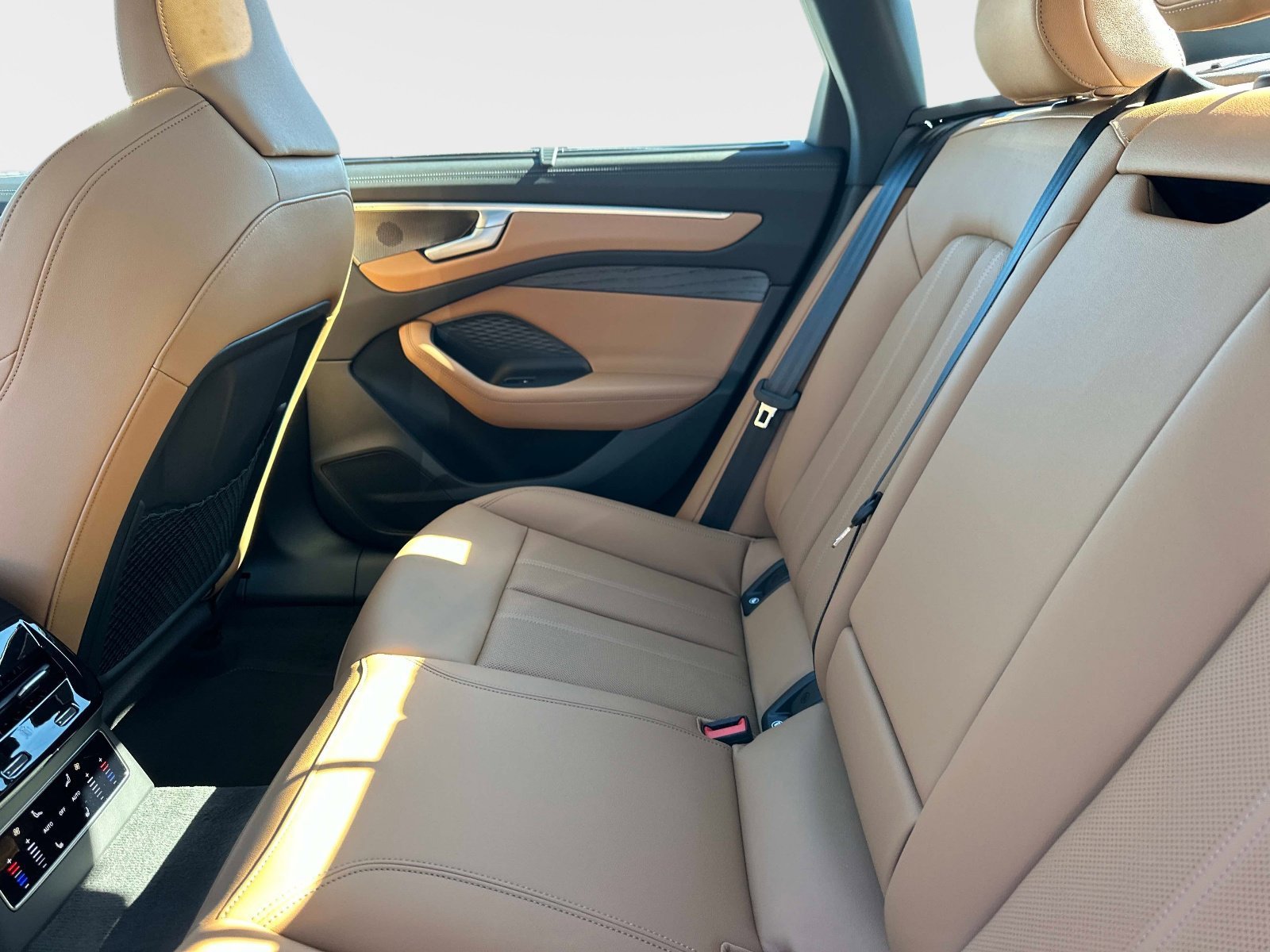 New 2026 Audi A6 Premium Plus AWD/4WD image 13