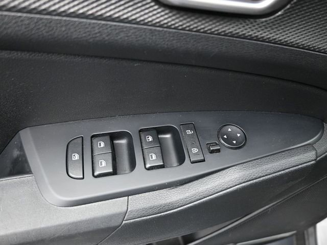 Used 2024 Kia Sportage LX image 13
