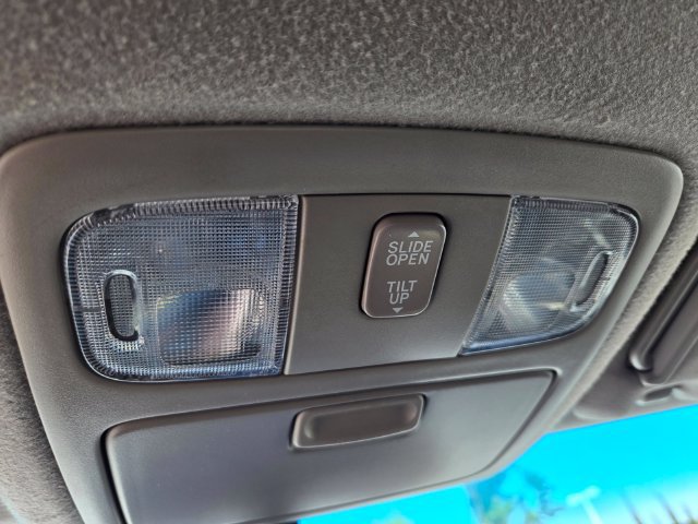 Used 2003 Toyota 4Runner SR5 RWD image 27