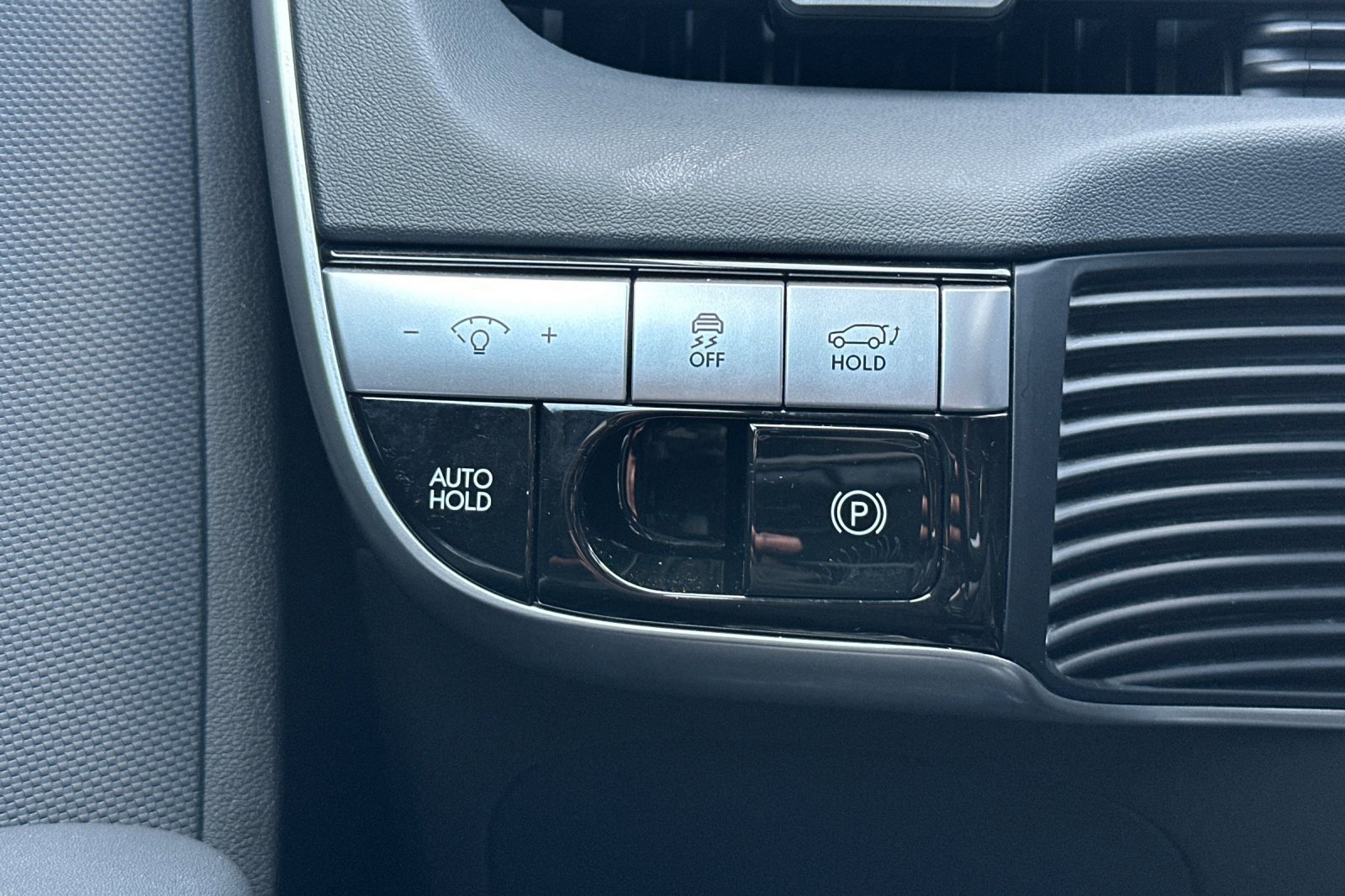 Used 2024 Hyundai Ioniq 5 SEL image 32