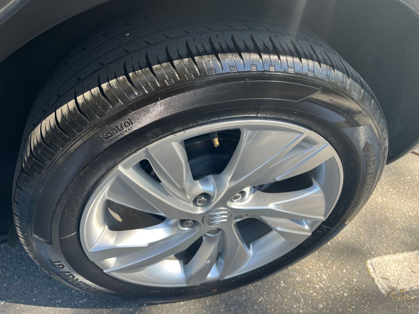 Used 2025 Buick Encore GX Preferred image 29