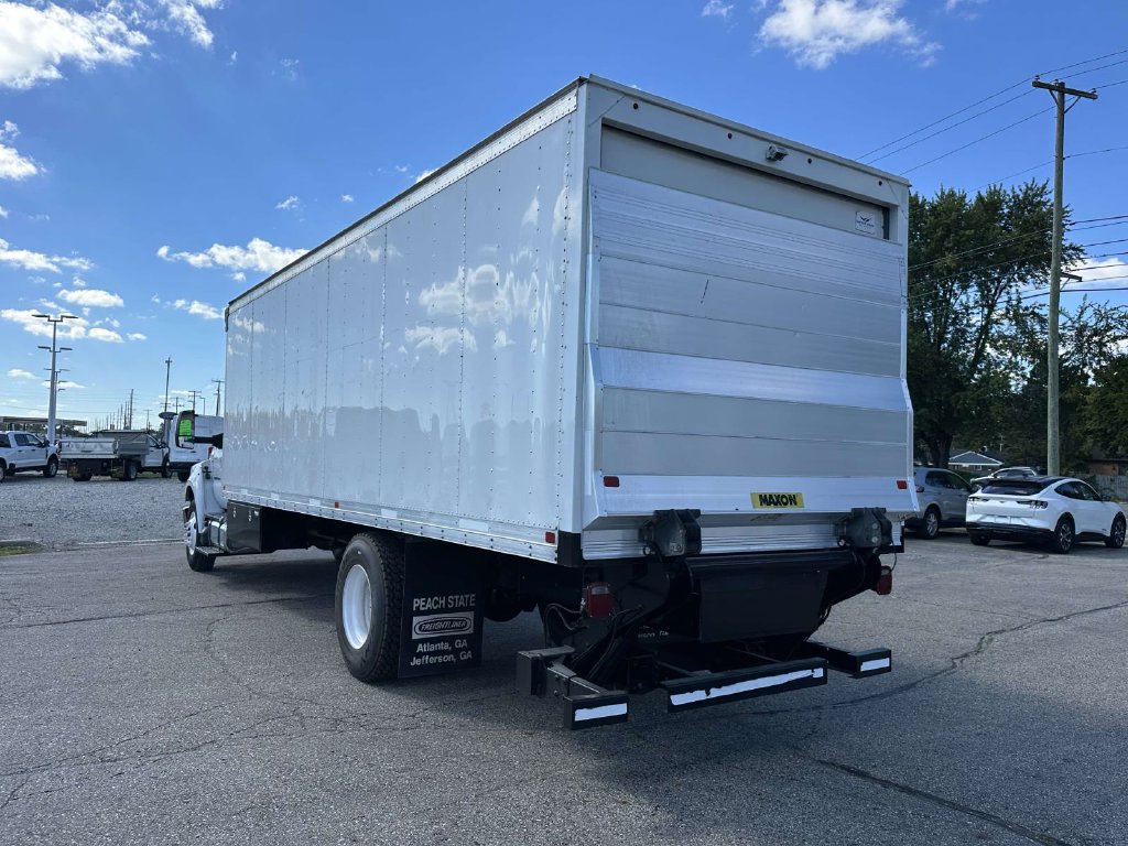 Used 2021 Ford F650 2WD Regular Cab Super Duty image 5