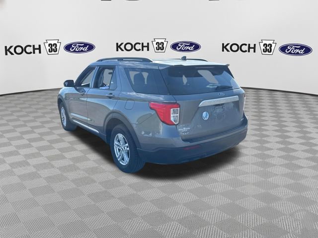 Used 2024 Ford Explorer XLT AWD/4WD image 6