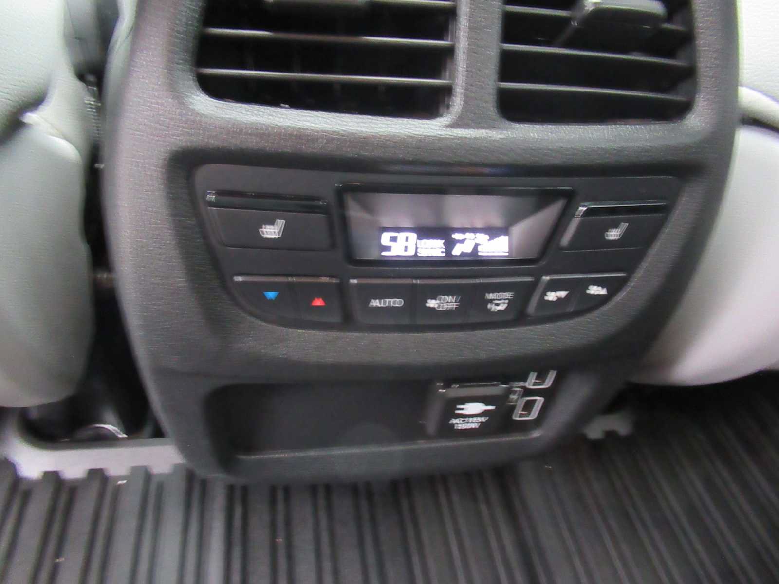 Used 2022 Honda Passport Elite image 19