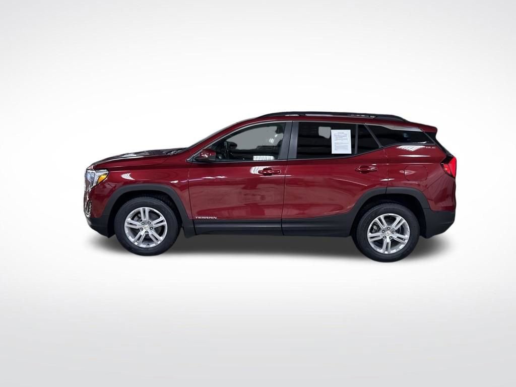 Certified 2021 GMC Terrain SLE w/ Driver Convenience Package image 2