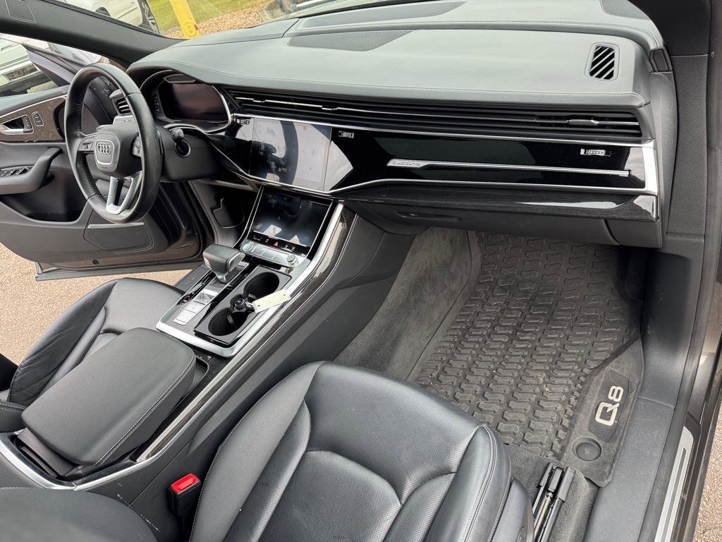 Used 2019 Audi Q8 Prestige AWD/4WD image 33