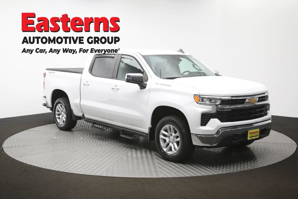 Used 2023 Chevrolet Silverado 1500 LT AWD/4WD image 50