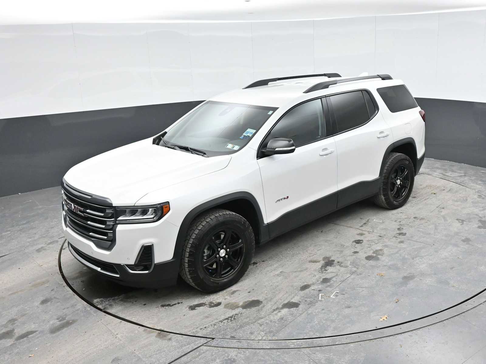 Used 2021 GMC Acadia AT4 image 28