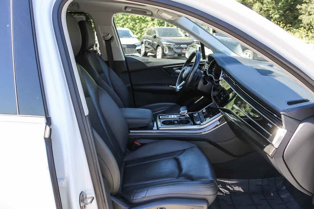 Used 2023 Audi Q7 2.0T Premium Plus w/ Premium Plus Package image 16