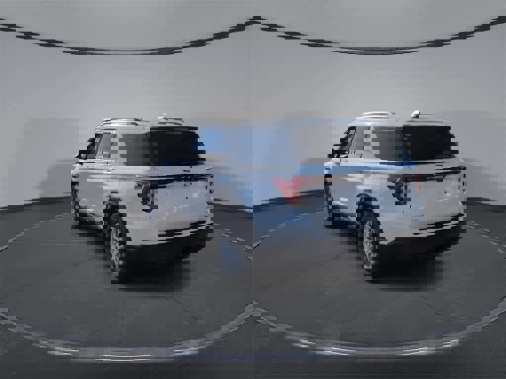 New 2026 Ford Explorer Active image 7