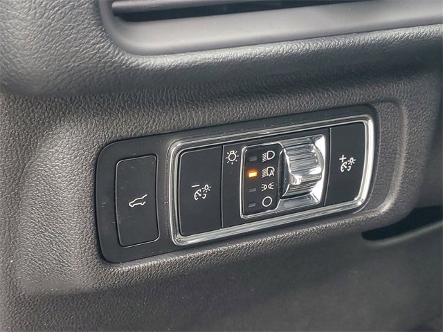 Certified 2023 Lincoln Corsair AWD w/ Equipment Group 101A image 15