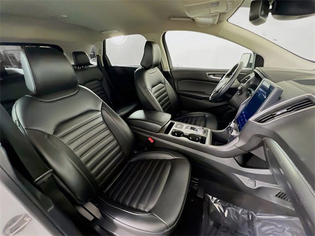 Used 2022 Ford Edge SEL image 23