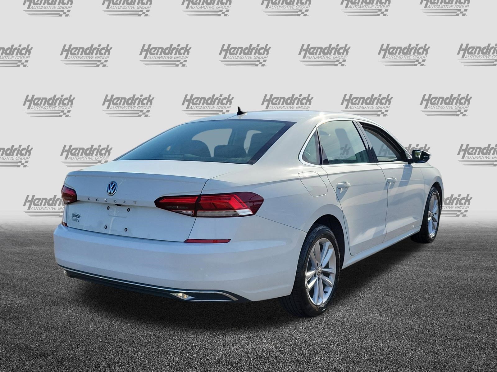 Used 2020 Volkswagen Passat 2.0T SE FWD image 7